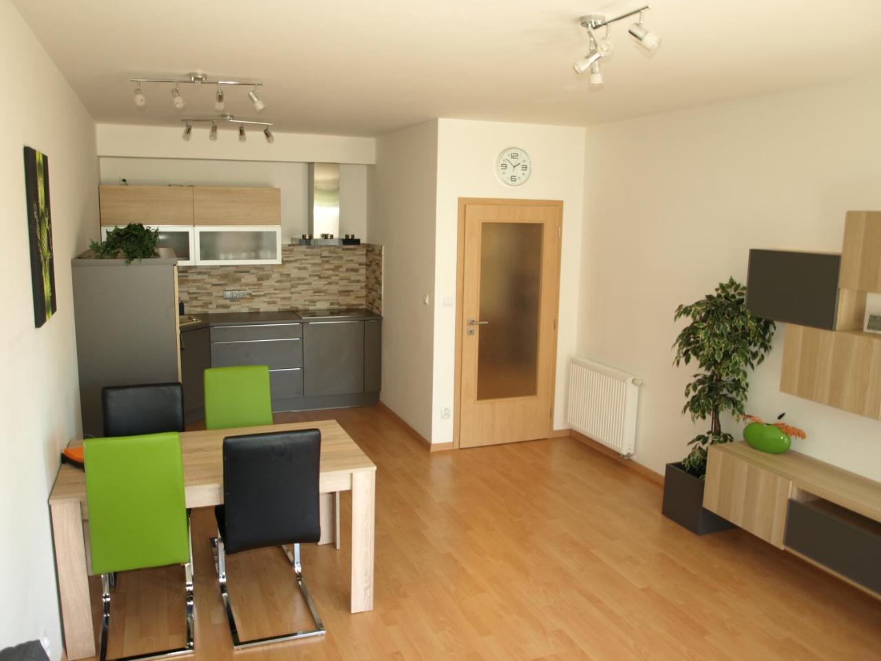 Apartman Self Check In/Out Vrchlabí Exterior photo